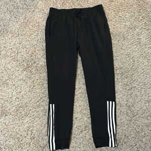 Women’s Cotton Soccer Pants.